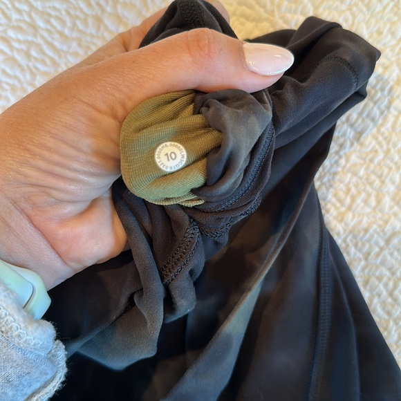 Lululemon align size 10 leggings. - Picture 5 of 6